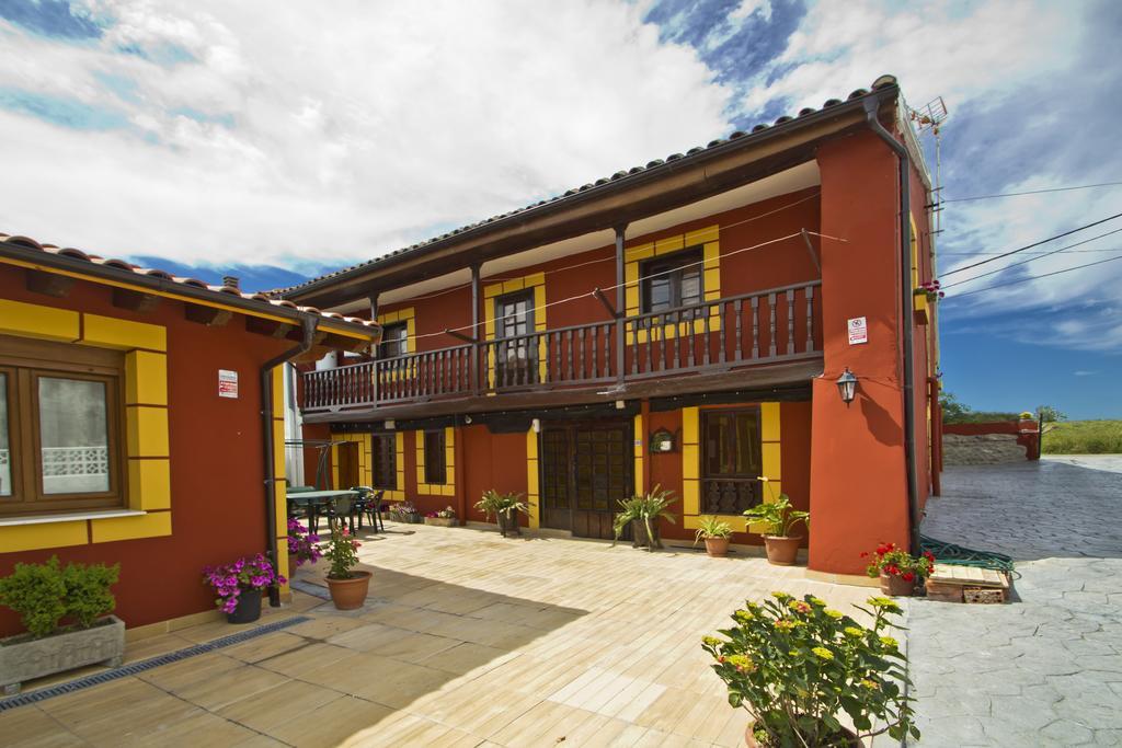 Pension Lydia Viveda ภายนอก รูปภาพ